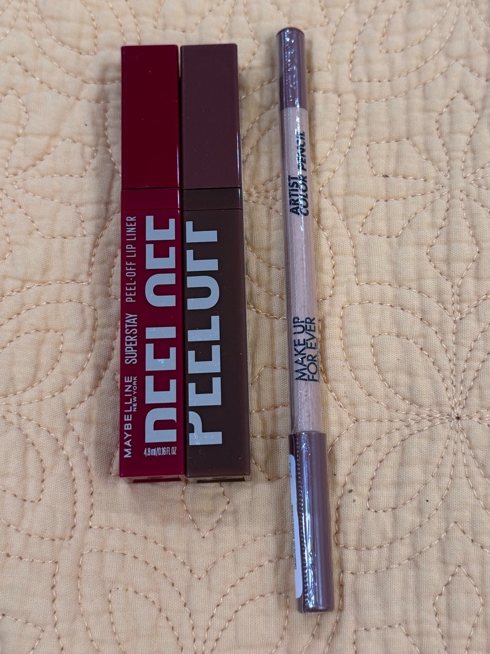Make Up For Ever Artist Pencil + Maybelline Super Stay Peel Off Lip Liner